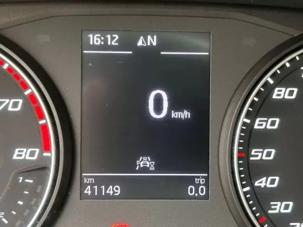 SEAT Ibiza 2020 - 12500 EUR, 41149 km - AUTO.MOTO.pt - 41149km - foto 7 de 41