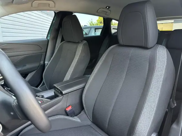 Peugeot 308 SW 2022 - 15500 EUR, 180000 km - 180000km - foto 28 de 57