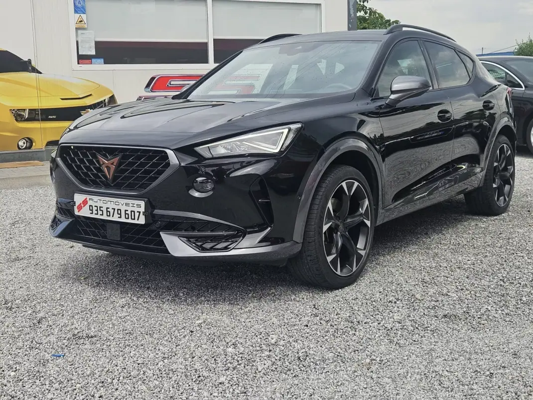Cupra Formentor 2021 - 25500 EUR, 92701 km - AUTO.MOTO.pt - 92701km - foto 1 de 66