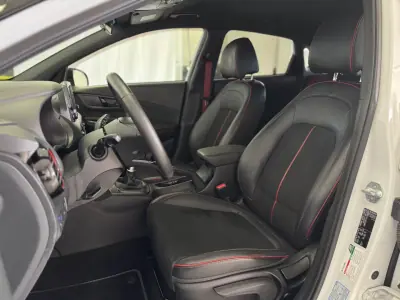 Hyundai Kauai 2019 - 15450 EUR, 78421 km - AUTO.MOTO.pt - 78421km - foto 23 de 37