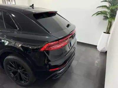 Audi Q8 2019 - 60000 EUR, 180000 km - AUTO.MOTO.pt - 180000km - foto 4 de 36
