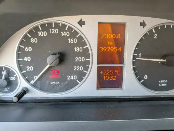 Mercedes-Benz B 180 2006 - 5250 EUR, 397954 km - AUTO.MOTO.pt - 397954km - foto 18 de 18