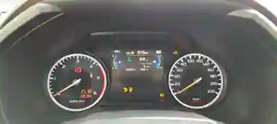 Isuzu D-Maxi - 1.9 Ddi CD 4WD L CH 2021 - 29950 EUR, 35000 km - AUTO.MOTO.pt - 35000km - foto 12 de 13