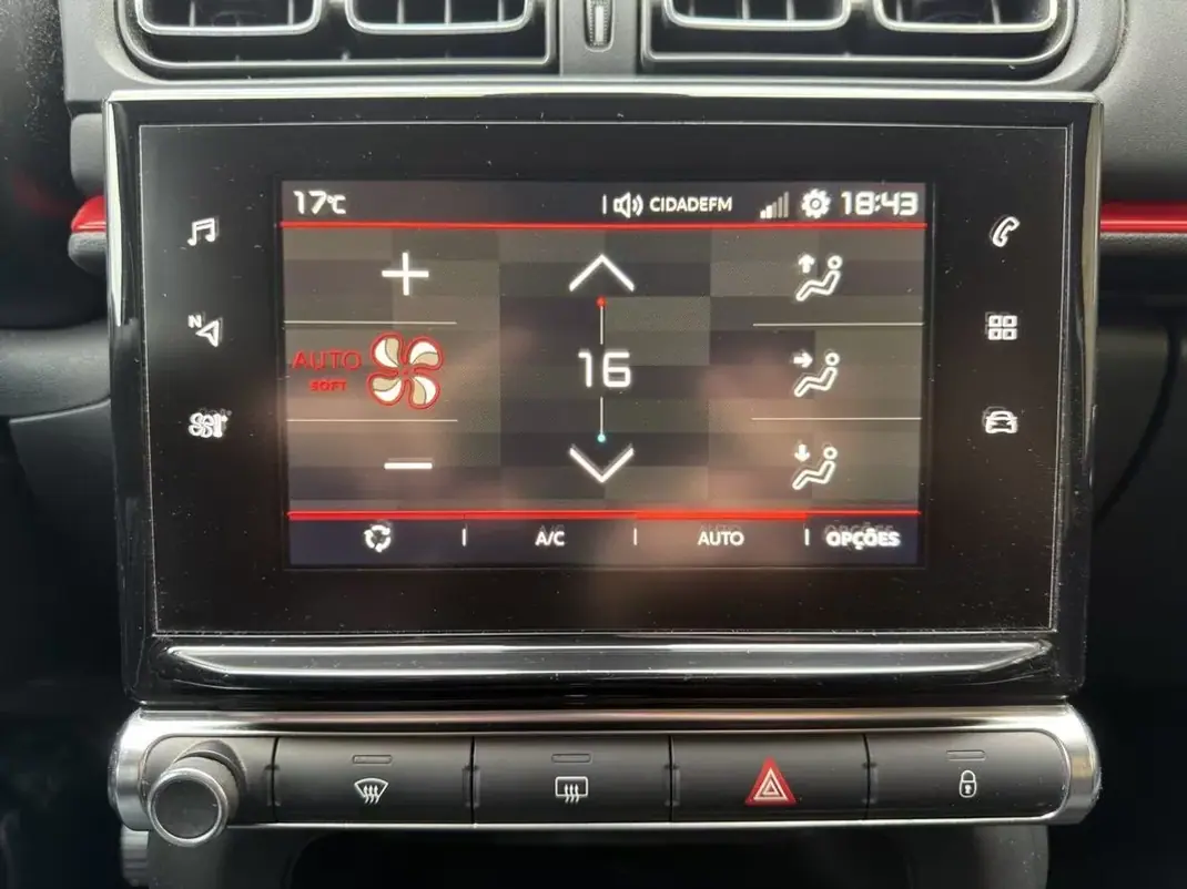 Citroën C3 2017 - 8750 EUR, 53118 km - AUTO.MOTO.pt - 53118km - foto 16 de 45