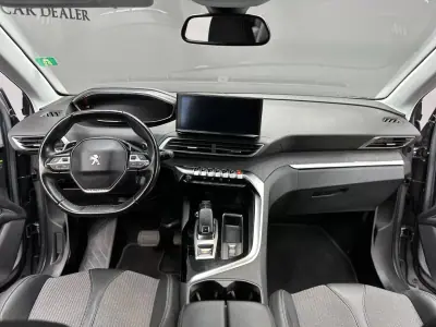 Peugeot 5008 2021 - 24800 EUR, 142000 km - AUTO.MOTO.pt - 142000km - foto 16 de 38