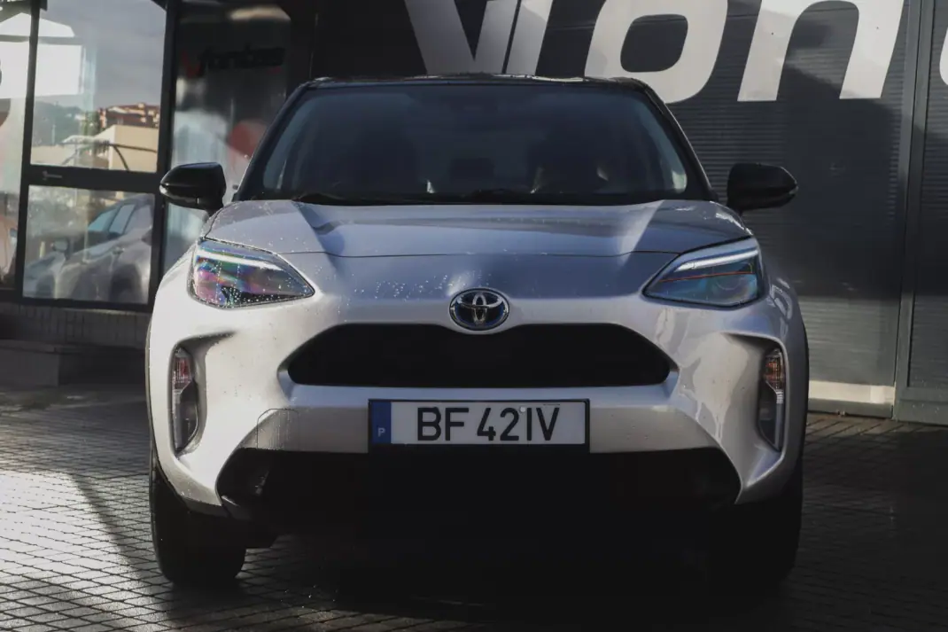Toyota Yaris Cross 2023 - 26880 EUR, 24780 km - AUTO.MOTO.pt - 24780km - foto 8 de 19