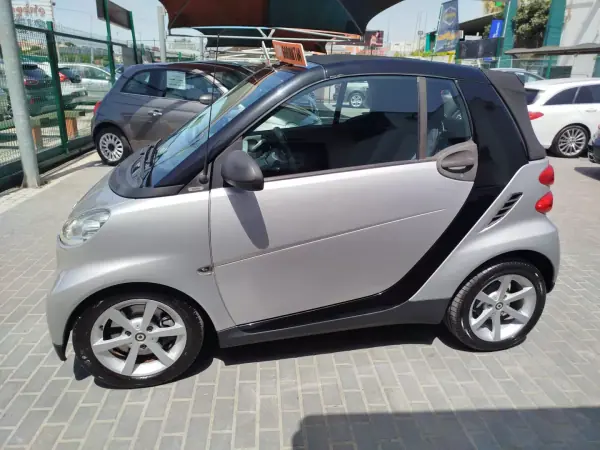 Smart Fortwo Cabrio 2009 - 6450 EUR, 106651 km - AUTO.MOTO.pt - 106651km - foto 3 de 18