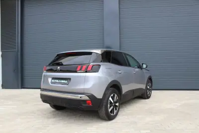 Peugeot 3008 2018 - 18000 EUR, 97000 km - AUTO.MOTO.pt - 97000km - foto 5 de 18