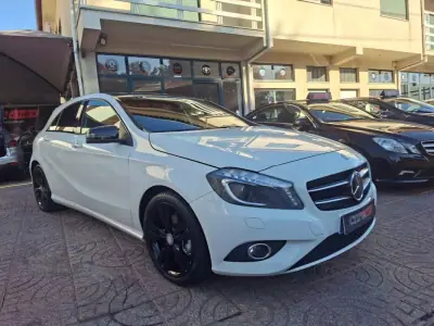 Mercedes-Benz A 200 2014 - 15900 EUR, 212000 km - 212000km - foto 4 de 32