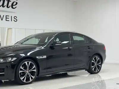 Jaguar XE 2016 - 15990 EUR, 184000 km - AUTO.MOTO.pt - 184000km - foto 4 de 26