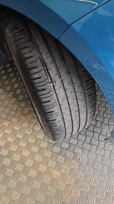 BMW 216 Gran Coupé 2020 - 24900 EUR, 75221 km - AUTO.MOTO.pt - 75221km - foto 34 de 61