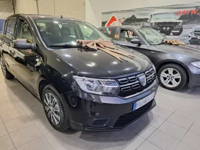 Dacia Sandero 2019 - 6900 EUR, 164696 km - foto 1 de 18