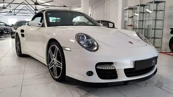 Porsche 997 2007 - 109000 EUR, 39000 km - AUTO.MOTO.pt - 39000km - foto 19 de 55