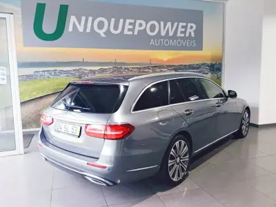 Mercedes-Benz E 220 2017 - 21990 EUR, 249791 km - AUTO.MOTO.pt - 249791km - foto 5 de 23