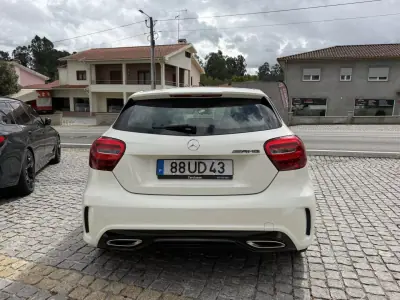 Mercedes-Benz A 180 2018 - 16990 EUR, 137584 km - foto 4 de 15