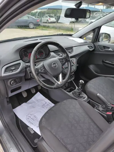 Opel Corsa 2019 - 10900 EUR, 80000 km - AUTO.MOTO.pt - 80000km - foto 4 de 13
