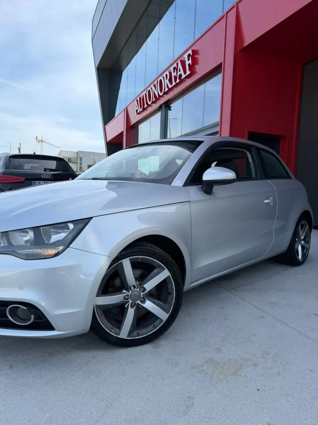 Audi A1 2012 - 10000 EUR, 252568 km - 252568km - foto 8 de 17