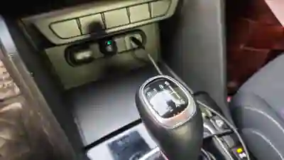 Kia Sportage 2022 - 20500 EUR, 66500 km - AUTO.MOTO.pt - 66500km - foto 6 de 9