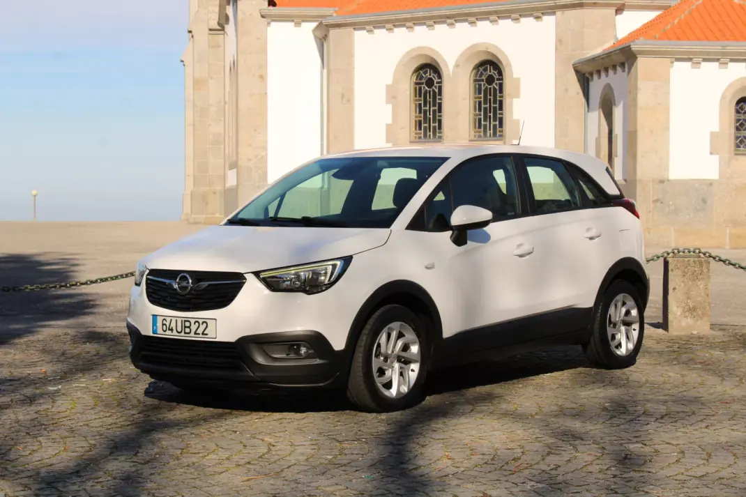 Opel Crossland X 2017 - 12500 EUR, 113439 km - AUTO.MOTO.pt - 113439km - foto 6 de 35