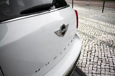 MINI Countryman 2012 - 9990 EUR, 264197 km - AUTO.MOTO.pt - 264197km - foto 9 de 27