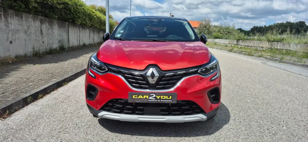 Renault Captur 2021 - 21750 EUR, 71000 km - AUTO.MOTO.pt - 71000km - foto 2 de 30