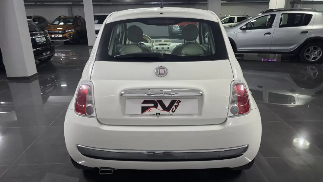Fiat 500 2012 - 7990 EUR, 123000 km - AUTO.MOTO.pt - 123000km - foto 14 de 19