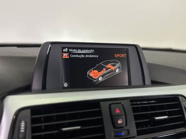 BMW 418 2016 - 21990 EUR, 72739 km - AUTO.MOTO.pt - 72739km - foto 33 de 45