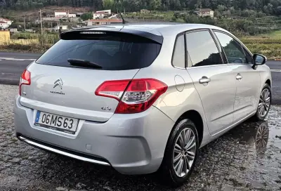 Citroën C4 2012 — foto 2 de 20