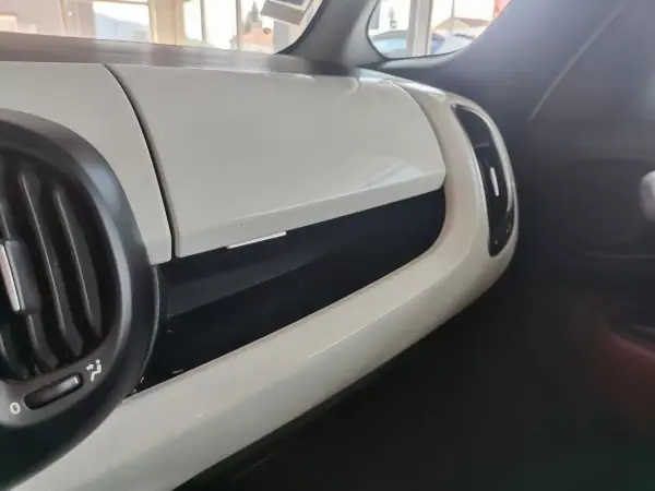 Fiat 500L 2013 - 7990 EUR, 194500 km - AUTO.MOTO.pt - 194500km - foto 33 de 33