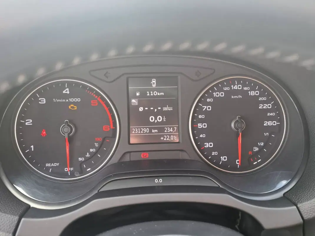 Audi A3 Sportback 2016 - 12900 EUR, 231290 km - AUTO.MOTO.pt - 231290km - foto 29 de 45