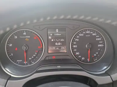 Audi A3 Sportback 2016 - 12900 EUR, 231290 km - AUTO.MOTO.pt - 231290km - foto 29 de 45