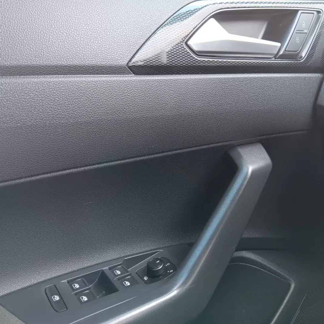 Volkswagen Taigo 2022 - 17500 EUR, 82352 km - AUTO.MOTO.pt - 82352km - foto 16 de 17