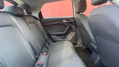 Audi A1 Sportback 2022 - 17400 EUR, 87800 km - AUTO.MOTO.pt - 87800km - foto 11 de 13