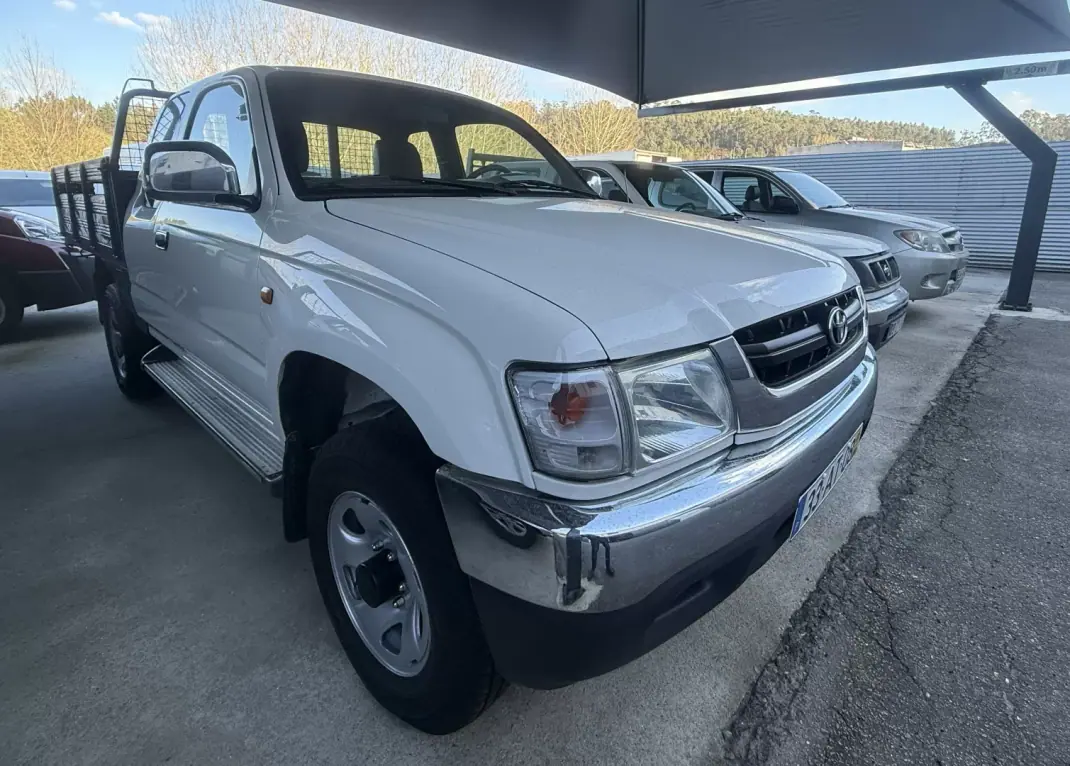 Toyota 2005 - 17500 EUR, 109000 km - AUTO.MOTO.pt - 109000km - foto 3 de 8