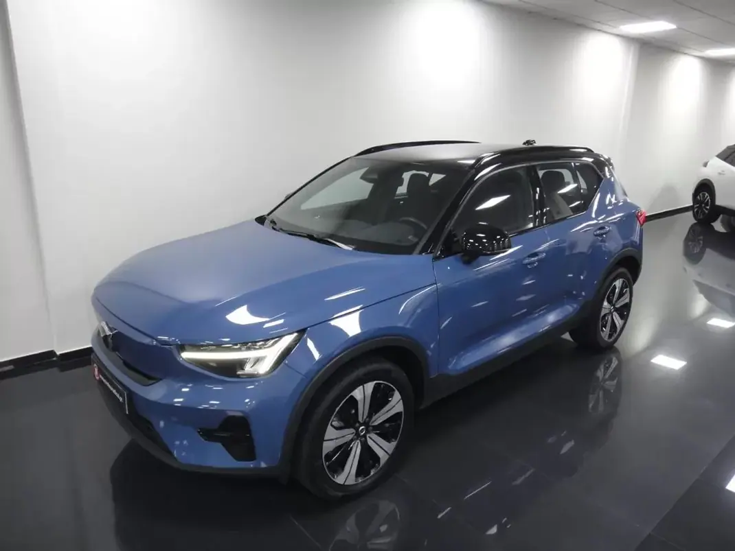 Volvo XC 40 2022 - 24999 EUR, 111000 km - AUTO.MOTO.pt - 111000km - foto 13 de 38