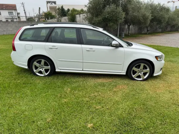Volvo V50 2010 - 5500 EUR, 290000 km - 290000km - foto 6 de 9