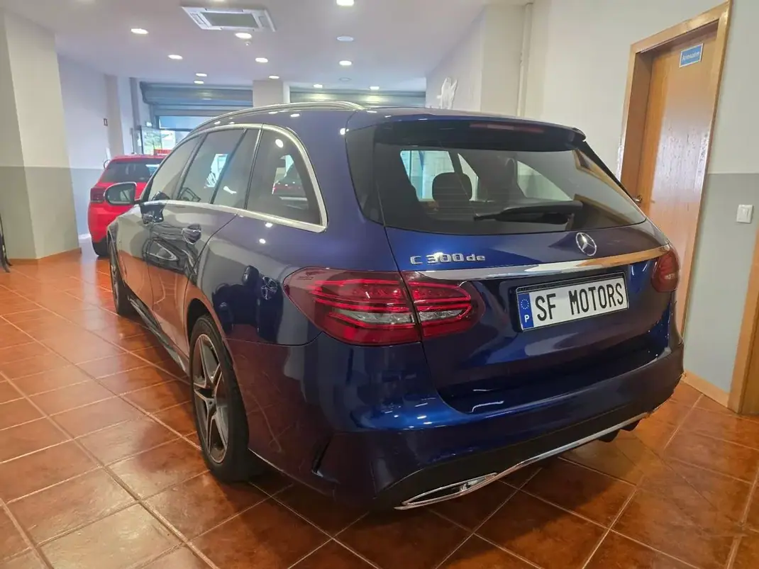 Mercedes-Benz C 300 2021 - 33980 EUR, 72522 km - AUTO.MOTO.pt - 72522km - foto 3 de 52
