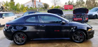 Alfa Romeo GT 2009 - 8990 EUR, 290000 km - AUTO.MOTO.pt - 290000km - foto 4 de 22