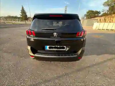 Peugeot 5008 2019 — foto 4 de 15