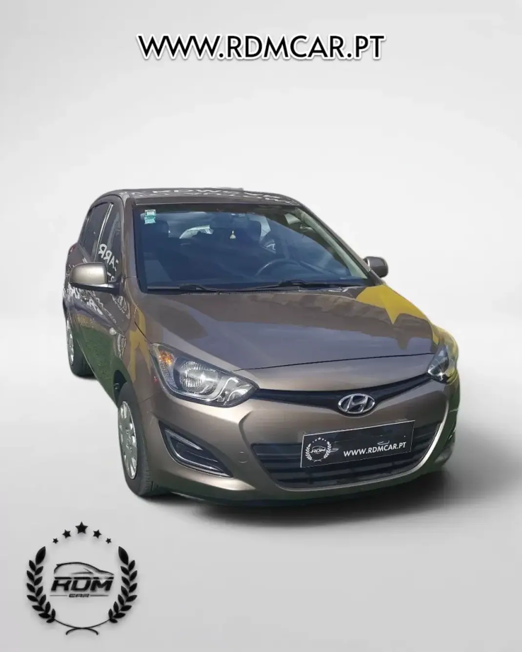 Hyundai i20 2013 - 4250 EUR, 200000 km - AUTO.MOTO.pt - 200000km - foto 4 de 8