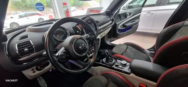 MINI Clubman 2018 - 19950 EUR, 149800 km - AUTO.MOTO.pt - 149800km - foto 7 de 27