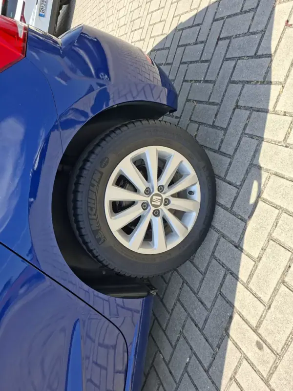 SEAT Ibiza 2018 - 11350 EUR, 103500 km - AUTO.MOTO.pt - 103500km - foto 9 de 30
