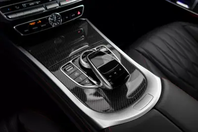 Mercedes-Benz G 63 AMG 2020 - 215000 EUR, 25669 km - AUTO.MOTO.pt - 25669km - foto 12 de 20