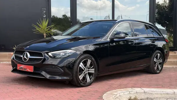 Mercedes-Benz C 220 2022 - 33990 EUR, 145000 km - AUTO.MOTO.pt - 145000km - foto 10 de 44