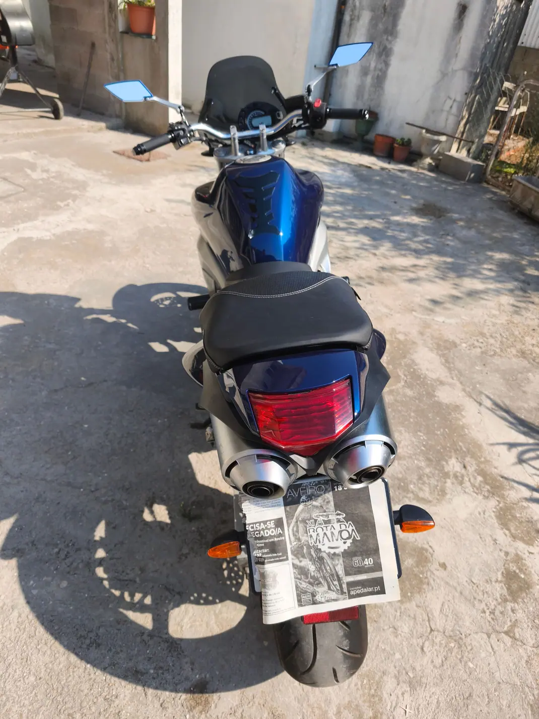 Yamaha FZ 6 2004 - 3000 EUR, 10487 km - 10487km - foto 6 de 7
