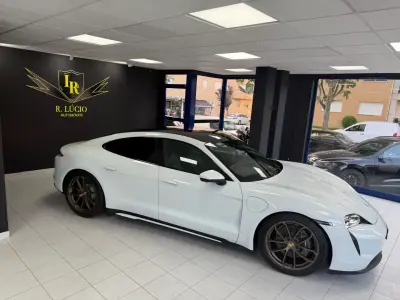 Porsche Taycan 2023 - 67000 EUR, 46411 km - 46411km - foto 2 de 28
