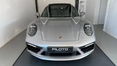 Porsche 911 2020 - 124990 EUR, 99124 km - AUTO.MOTO.pt - 99124km - foto 20 de 25