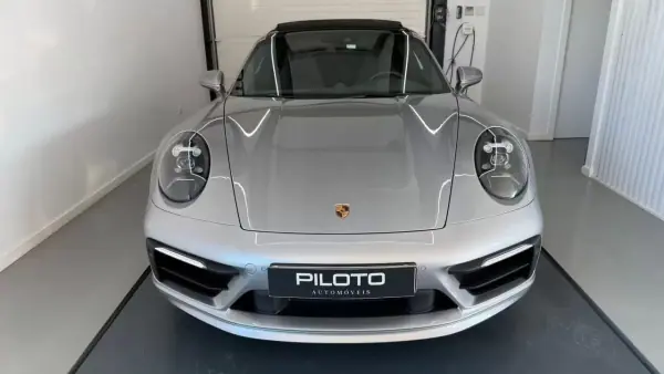Porsche 911 2020 - 124990 EUR, 99124 km - AUTO.MOTO.pt - 99124km - foto 20 de 25