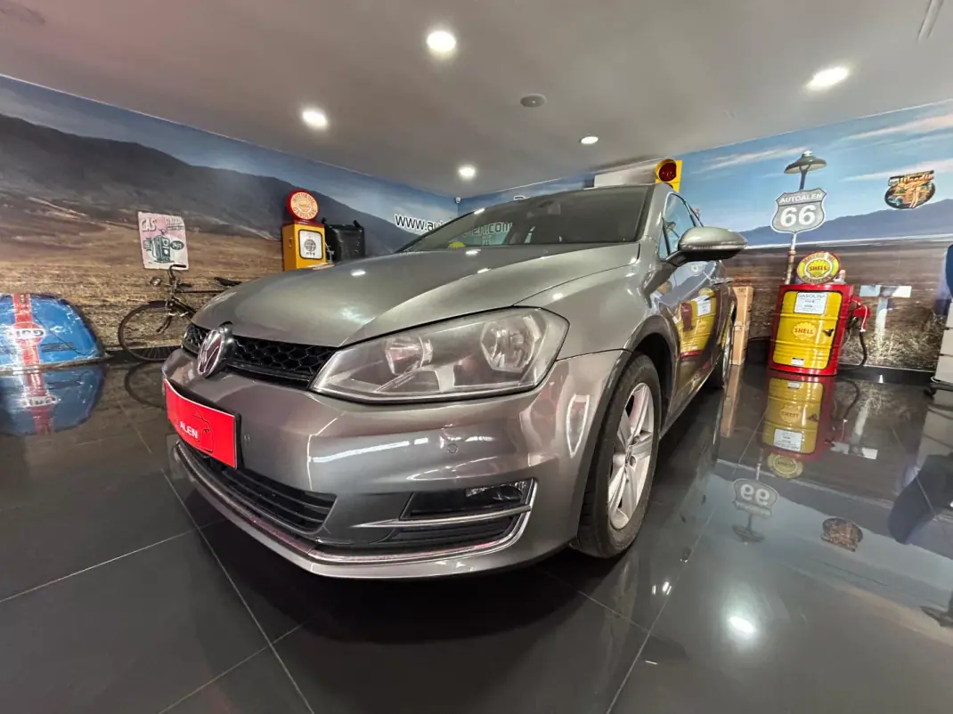 Volkswagen Golf 2014 - 15500 EUR, 143946 km - AUTO.MOTO.pt - 143946km - foto 3 de 23