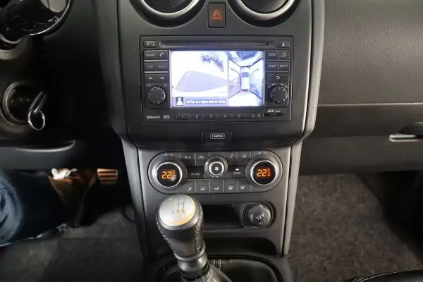 Nissan Qashqai 2013 - 12500 EUR, 167922 km - AUTO.MOTO.pt - 167922km - foto 23 de 26